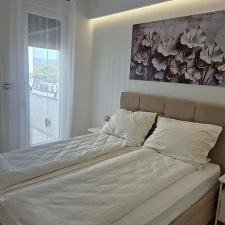 Apartamento Gold Lux