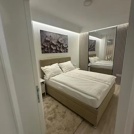 Gold Lux Apartamento